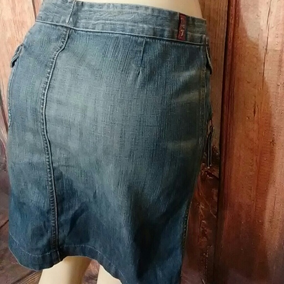 🦋 7FAM Denim Skirt size 29 - Picture 6 of 7